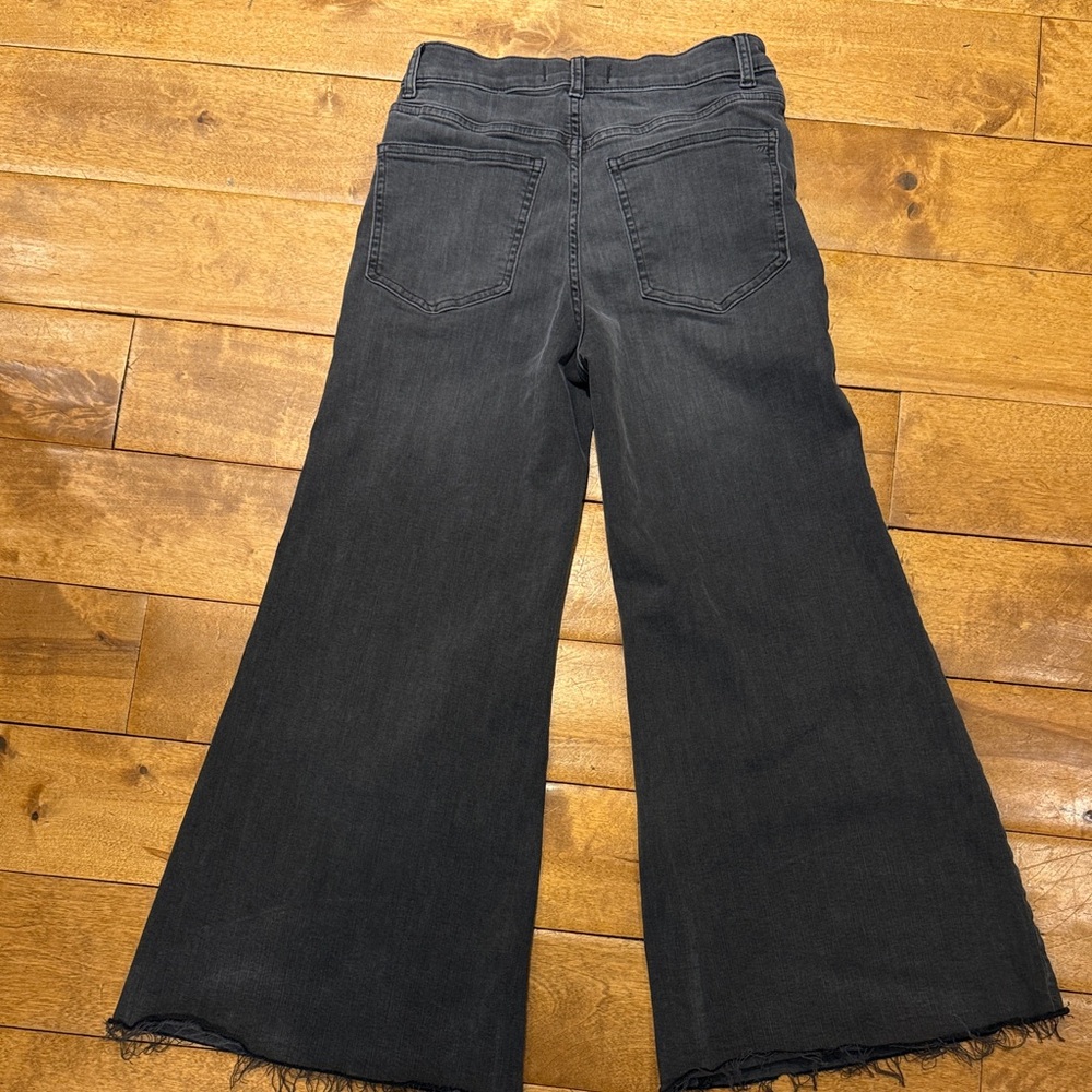 Madewell Charcoal Flare Jeans - Picture 4 of 4